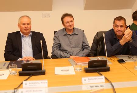 1.konstitutivna seja OS 02 foto Ljubo Vukelič